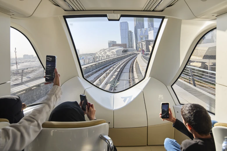 19 zaha hadid kafd metro station hufton+crow
