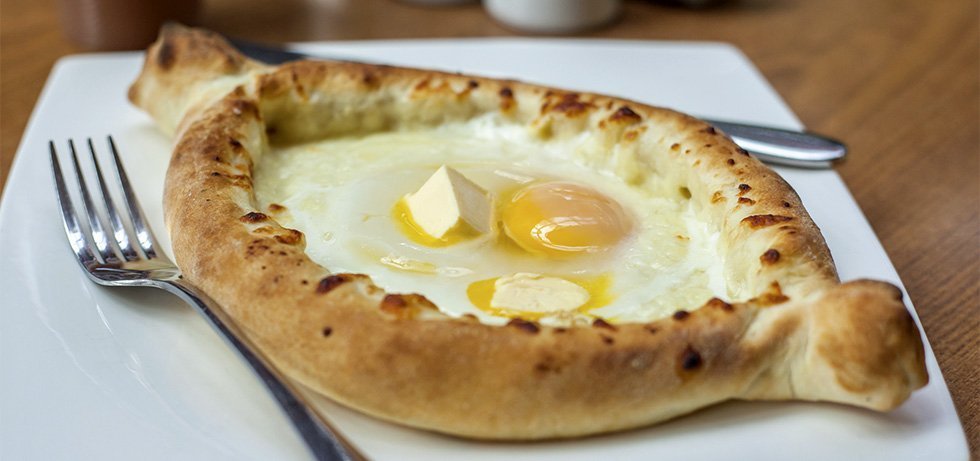 Ajarian khachapuri