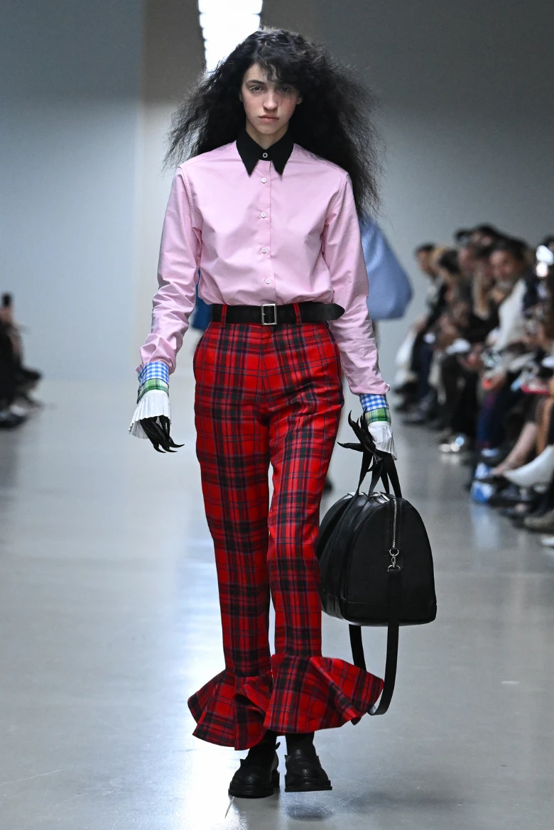 anrealage ss 2026 paris fashion week look 5