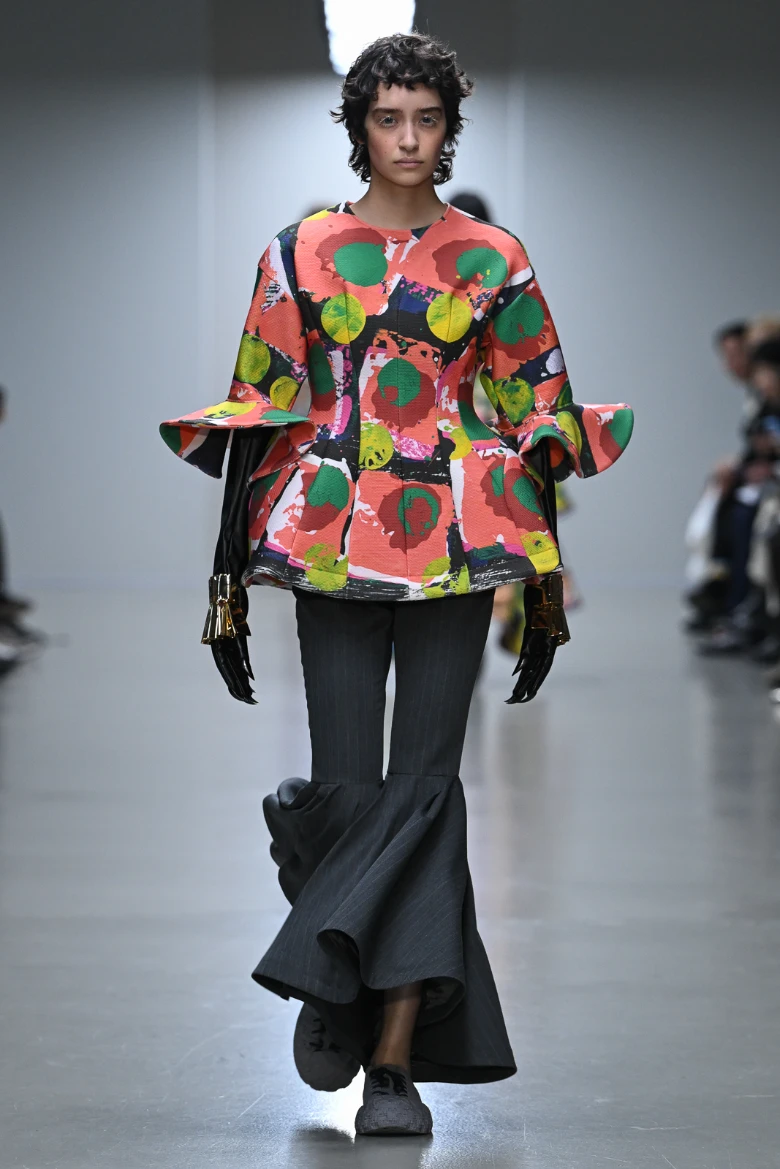 anrealage ss 2026 paris fashion week look 8