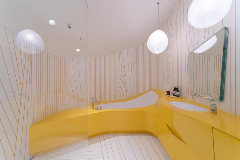 bath of blue dream house
