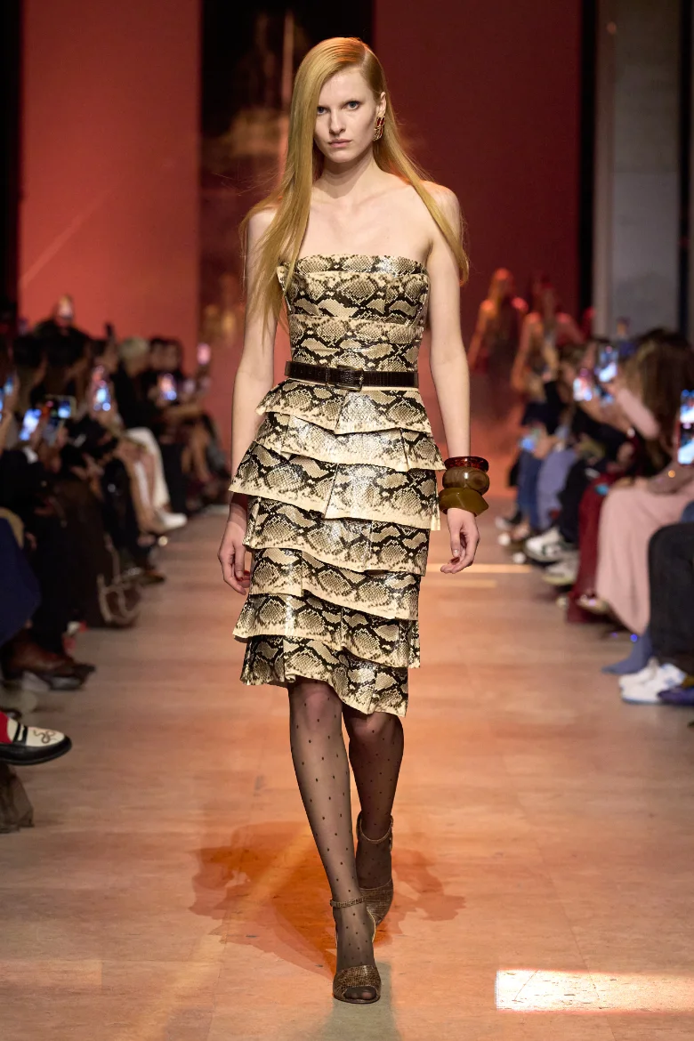 elie saab ss2026 paris fashion week look 2