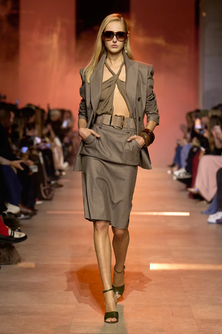 elie saab ss2026 paris fashion week look 27