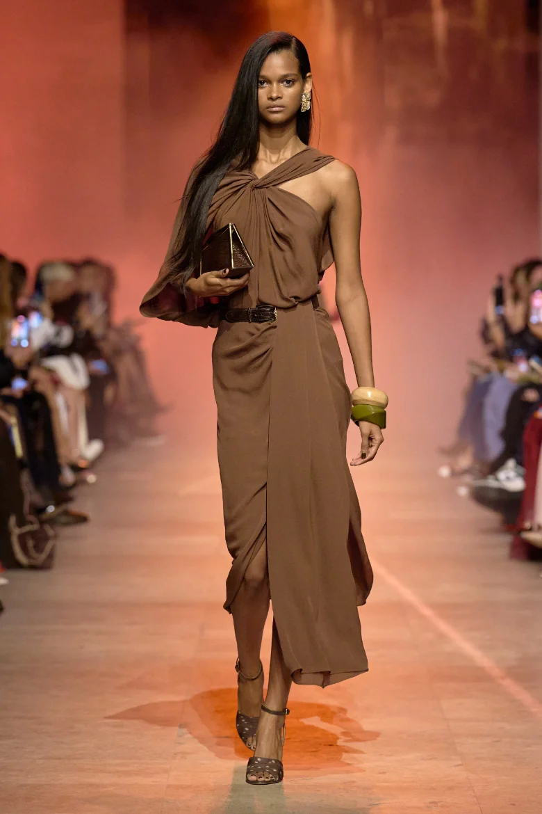 elie saab ss2026 paris fashion week look 29