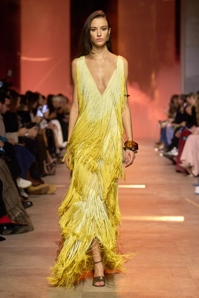 elie saab ss2026 paris fashion week look 56