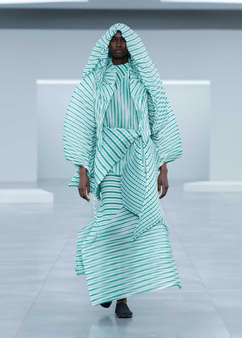 issey miyake fw 25 look 45