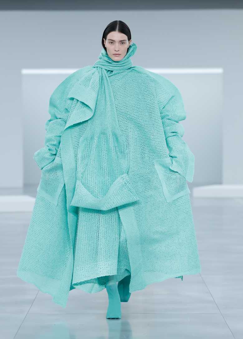 issey miyake fw 25 look 46