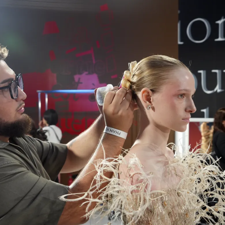 phan huy hc fw 2025 26 backstage 14