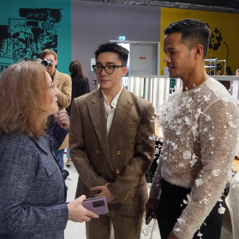 phan huy hc fw 2025 26 backstage 25