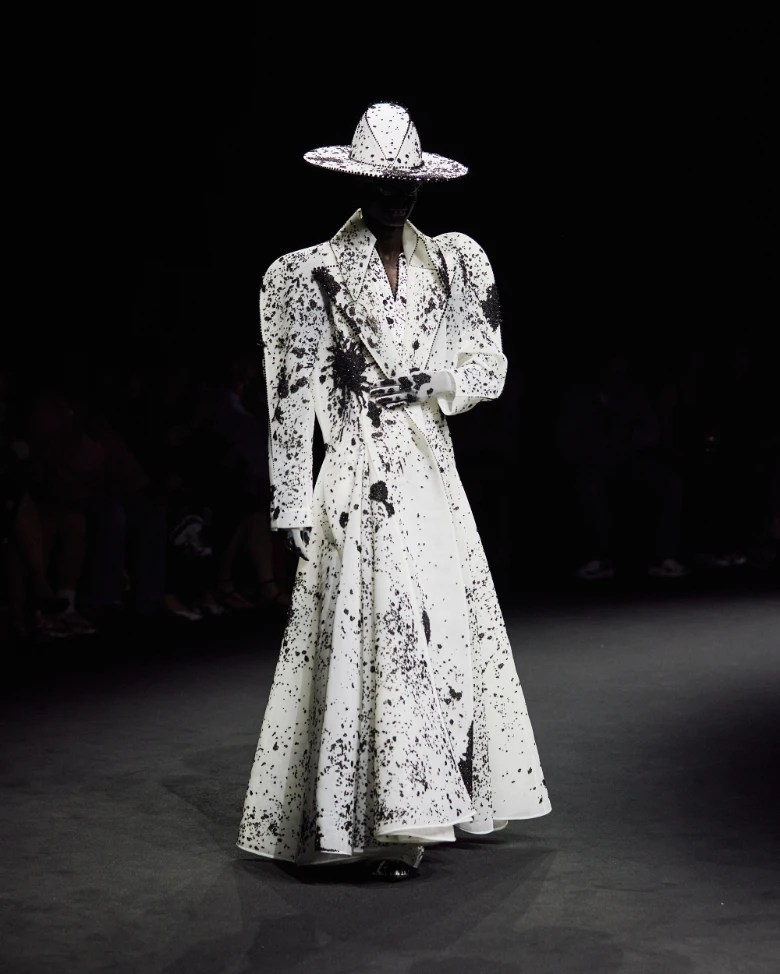 robert wun haute couture fall winter 2025-2026 look 5