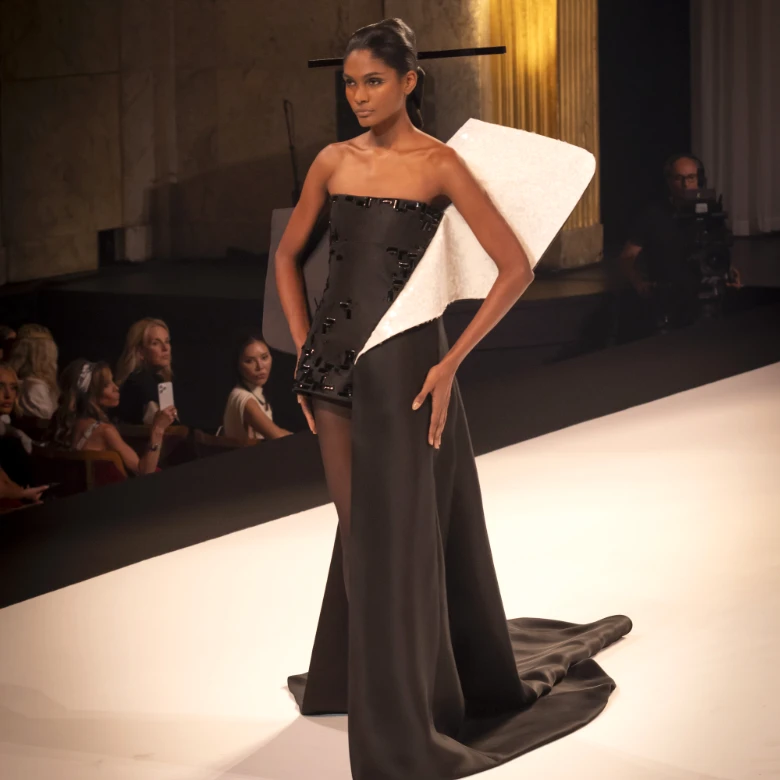 stephane rolland haute coutura paris fall winter 2025-2026 look 27