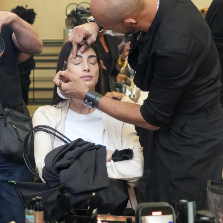 tony ward haute couture fall-winter 2025-2026 backstage look 1