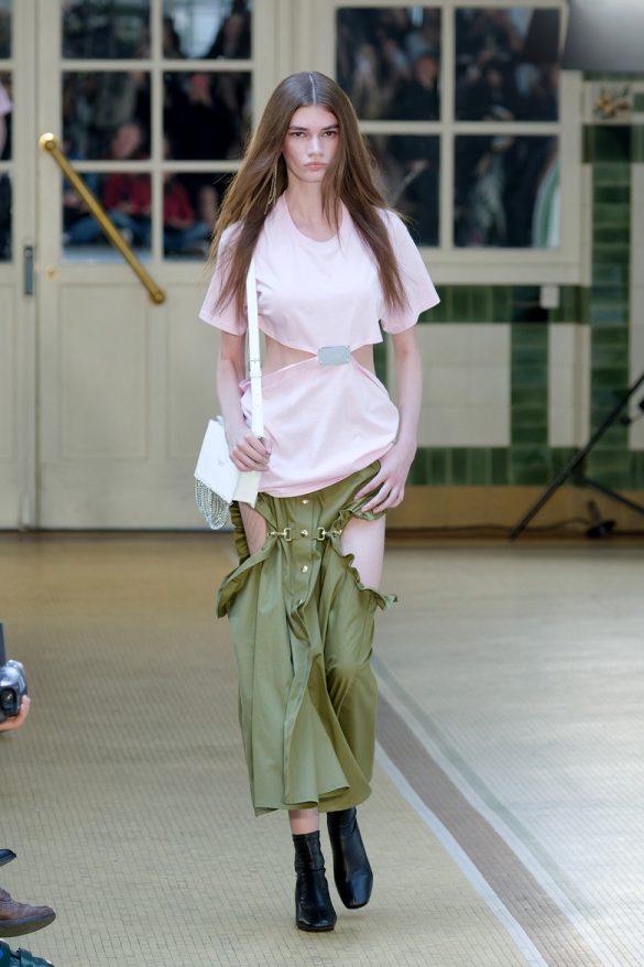 Victoria/Tomas's uncompromising journey - NEOMANÍA Magazine